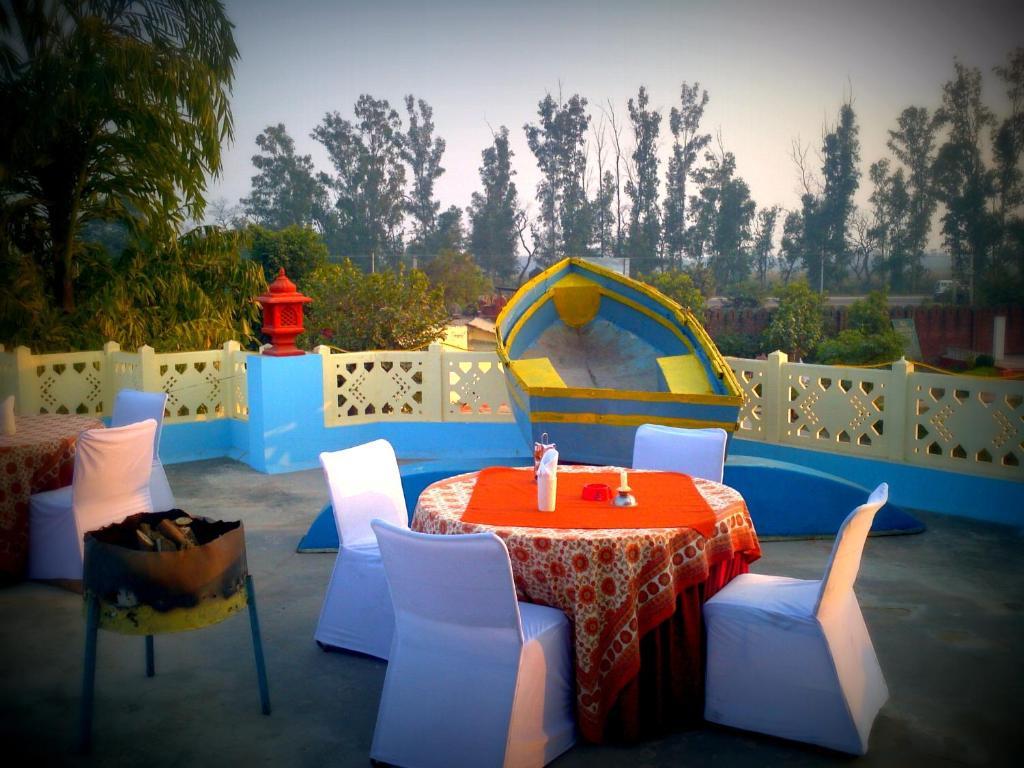 Swaraj Resorts Bharatpur Exteriér fotografie