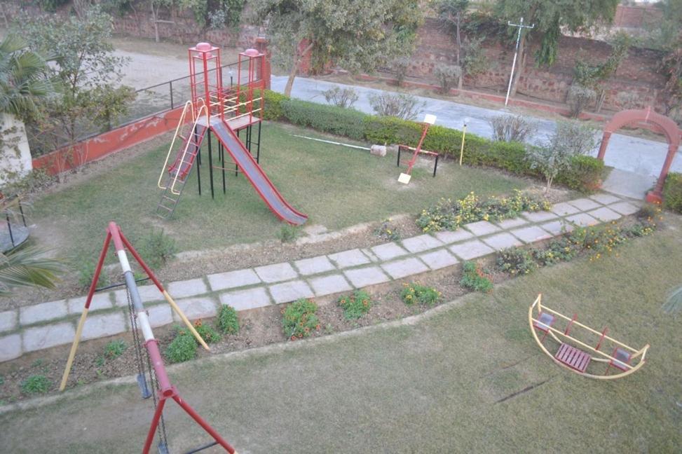 Swaraj Resorts Bharatpur Exteriér fotografie