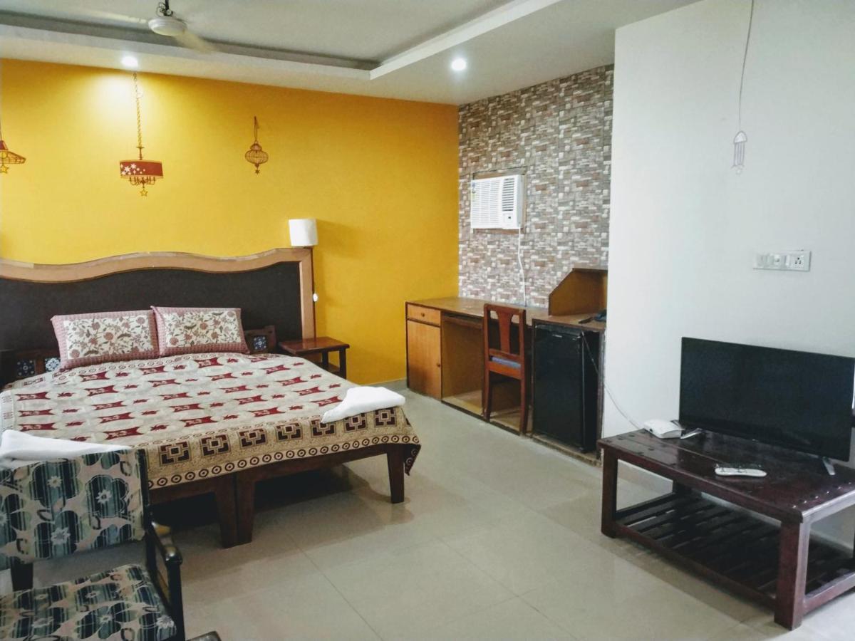 Swaraj Resorts Bharatpur Exteriér fotografie