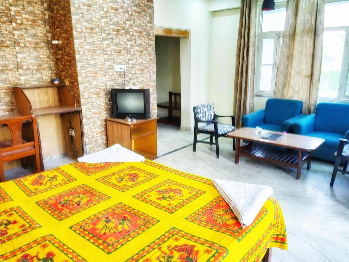 Swaraj Resorts Bharatpur Exteriér fotografie
