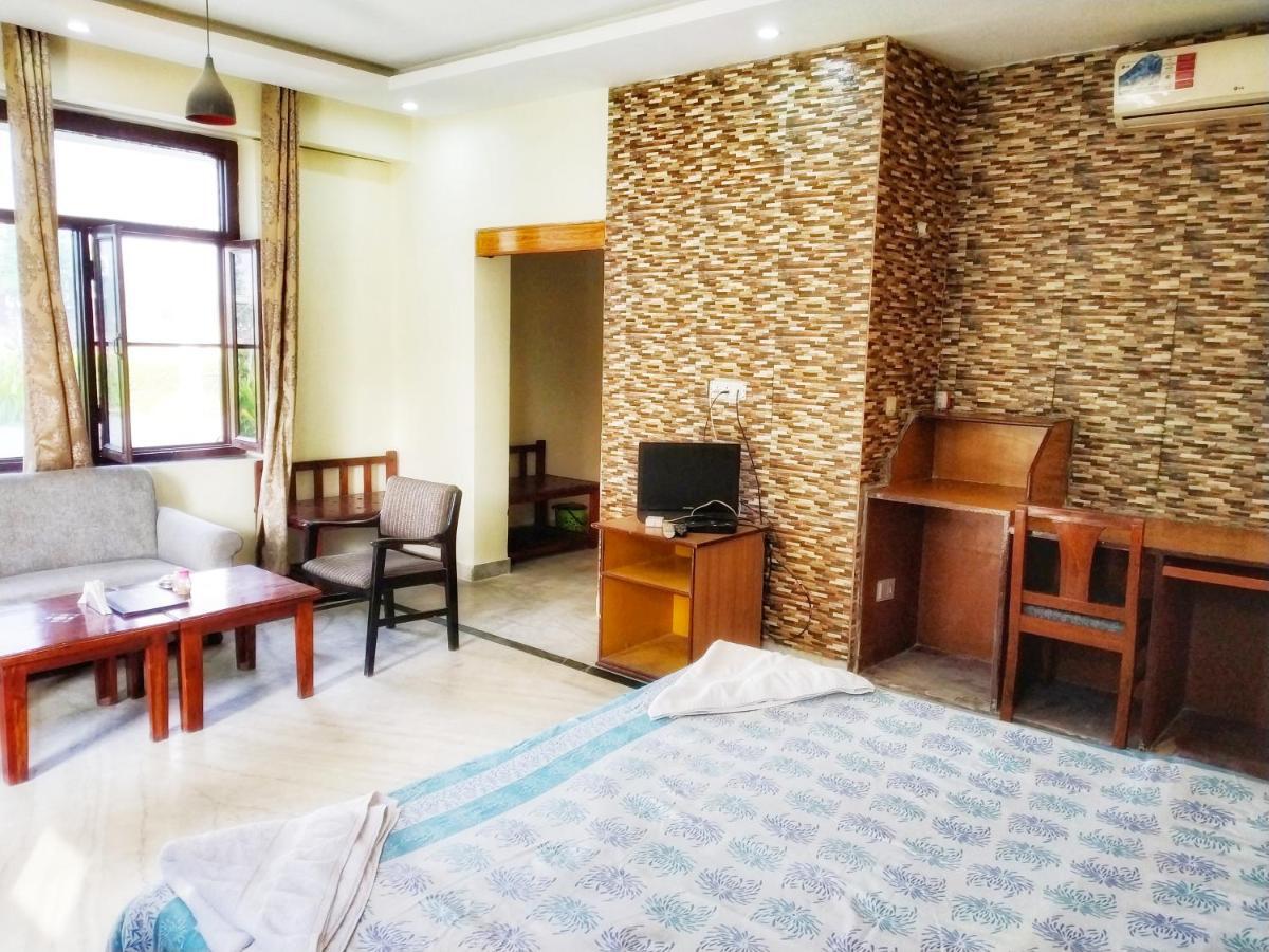 Swaraj Resorts Bharatpur Exteriér fotografie