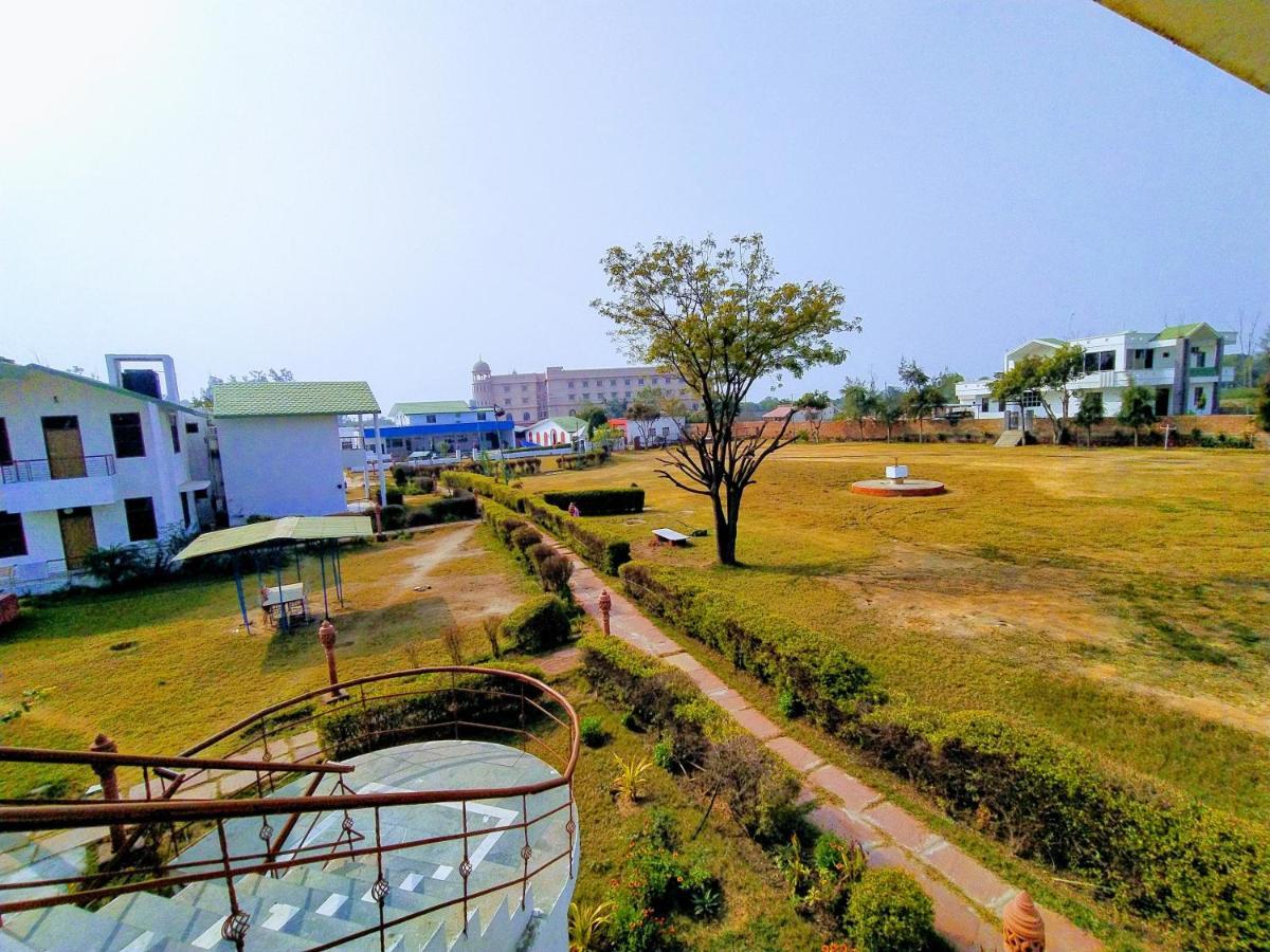 Swaraj Resorts Bharatpur Exteriér fotografie
