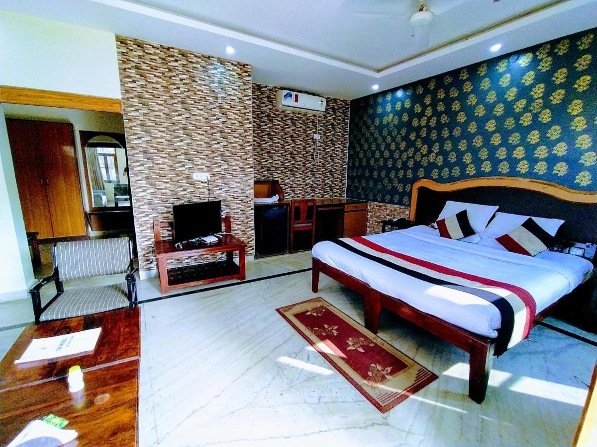 Swaraj Resorts Bharatpur Exteriér fotografie
